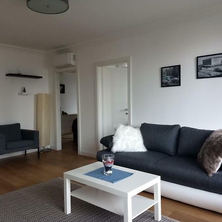 Rema Ferienwohnung Schwedenplatz Vienna Esterno foto