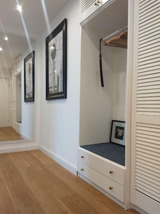 Rema Ferienwohnung Schwedenplatz Vienna Esterno foto
